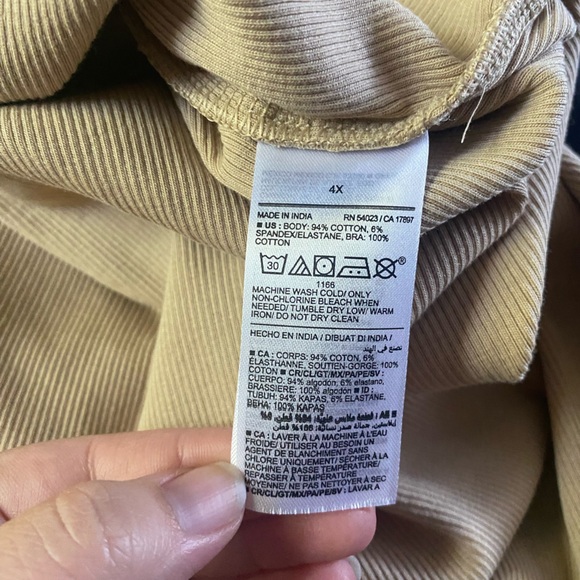 NWT Old Navy Fitted High-Neck Rib-Knit Maxi Dress Women 4X Tan Beige MSRP $44.99 - Picture 7 of 9